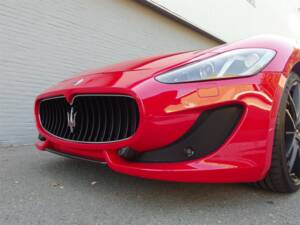 Image 12/99 of Maserati GranCabrio Sport (2015)