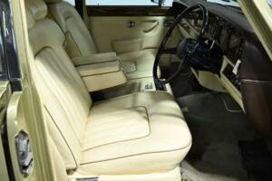 Bild 32/50 von Rolls-Royce Silver Shadow II (1980)