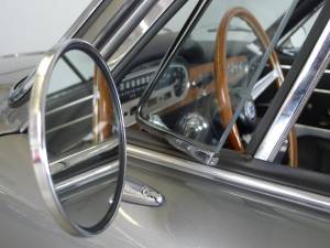 Bild 16/34 von Lancia Flavia 1.8 Iniezione (Vignale) (1966)