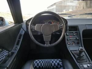 Immagine 28/31 di Porsche 928 (1978)