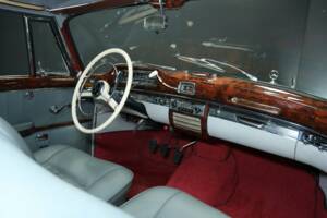 Imagen 23/50 de Mercedes-Benz 220 S (1957)