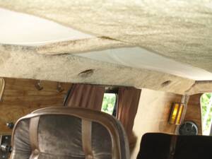 Immagine 108/143 di Dodge B 200 Sportsman (1978)