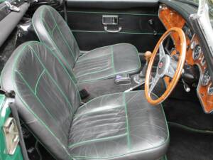 Imagen 9/20 de MG MGC (1968)