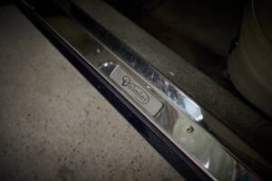 Image 61/97 of Daimler Double Six (1994)