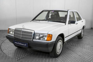 Bild 17/50 von Mercedes-Benz 190 D (1985)