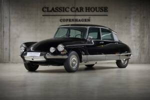 Image 1/97 de Citroën DS 20 Chapron (1972)