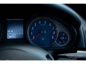 Imagen 35/42 de Maserati GranCabrio 4.7 (2010)