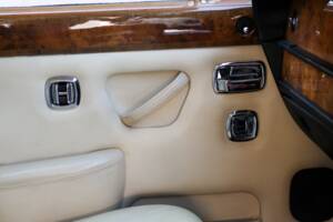 Immagine 129/196 di Bentley T 2 (1978)