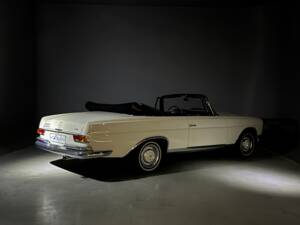 Afbeelding 23/36 van Mercedes-Benz 250 SE (1966)