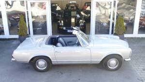 Image 13/34 de Mercedes-Benz 230 SL (1966)