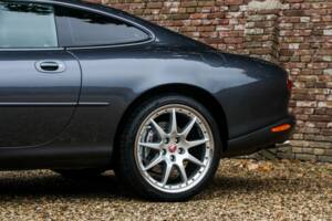 Immagine 15/50 di Jaguar XK8 4.0 (2002)