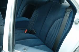Bild 40/50 von Mercedes-Benz 280 S (1981)