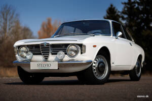 Immagine 4/42 di Alfa Romeo Giulia 1600 Sprint GT Veloce (1967)