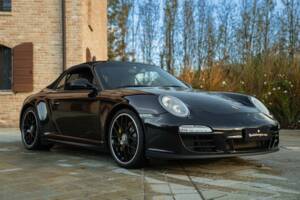 Image 2/50 of Porsche 911 Carrera GTS (2011)