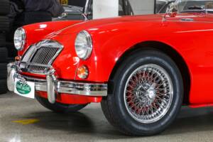 Image 8/24 of MG MGA 1500 (1959)