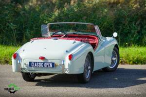 Image 41/45 of Triumph TR 2 (1954)