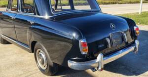 Image 16/30 de Mercedes-Benz 190 (1957)