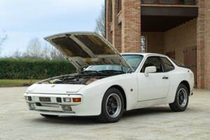 Bild 50/50 von Porsche 944 (1985)