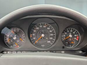 Image 21/50 of Mercedes-Benz 300 SL (1989)