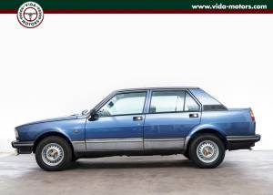 Image 9/45 de Alfa Romeo Giulietta 1.8 (1982)