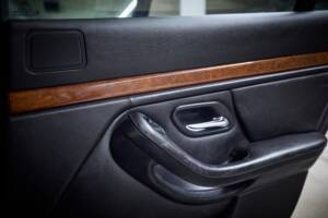 Image 58/99 of BMW M5 (2000)