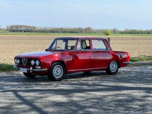 Bild 4/19 von Alfa Romeo 2000 Berlina (1973)