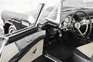 Immagine 43/50 di Ford Thunderbird (1957)