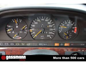 Afbeelding 14/15 van Mercedes-Benz 560 SEL (1990)