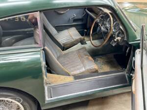 Afbeelding 4/36 van Aston Martin DB 2/4 Mk III (1958)