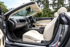 Image 27/41 of Jaguar XK (2013)
