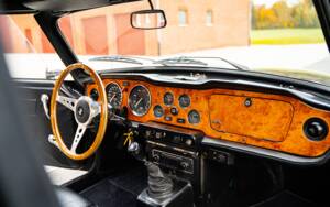 Immagine 23/36 di Triumph TR 6 (1974)