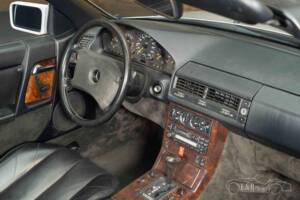 Image 9/19 de Mercedes-Benz 300 SL (1990)