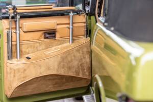 Bild 29/66 von Land Rover Range Rover Classic Rometsch (1985)