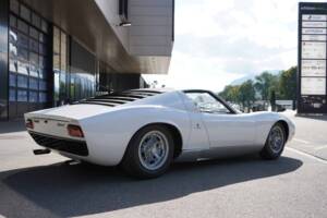 Afbeelding 4/74 van Lamborghini Miura P 400 (1968)