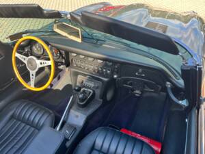 Afbeelding 30/32 van Jaguar E-Type (1969)