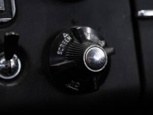 Bild 32/44 von MG MGB GT (1971)