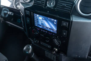 Bild 11/31 von Land Rover Defender 90 TD4 (2008)