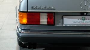 Image 23/34 of Mercedes-Benz 500 SEC (1991)