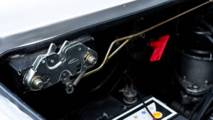 Image 65/69 de Ferrari 365 GT 2+2 (1969)