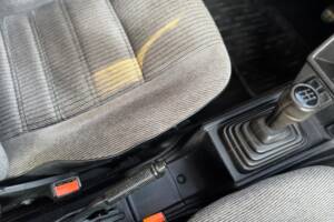 Image 33/57 of Volkswagen Passat 2.0 (1987)