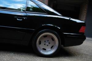 Image 10/100 of Mercedes-Benz SL 600 (1998)