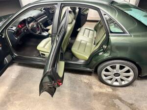 Immagine 17/26 di Audi A4 2.5 TDI (1999)