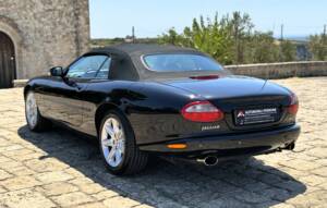 Imagen 30/34 de Jaguar XK8 4.0 (1999)