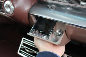 Bild 30/40 von Cadillac 62 Coupe DeVille (1959)