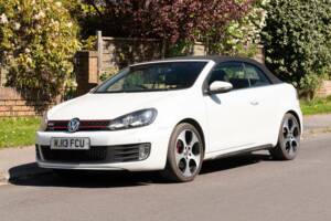 Bild 27/50 von Volkswagen Golf VI GTI (2013)