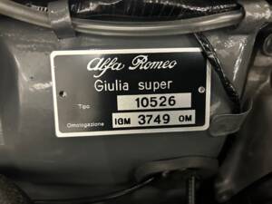 Bild 37/43 von Alfa Romeo Giulia 1600 Giardinetta (1971)