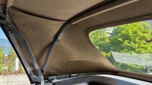 Image 42/62 of Mercedes-Benz 230 SL (1965)