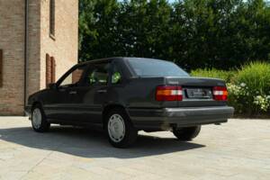 Immagine 7/48 di Volvo 850 2.0 20V (1992)