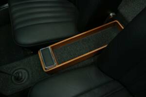 Bild 24/50 von Mercedes-Benz 230 SL (1967)