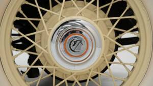 Imagen 13/15 de Chrysler Series CM (1931)